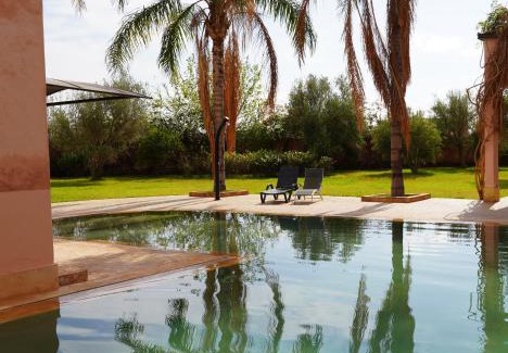 Zaouia Sidi Abdallah Ben Sassi House | Villa Nourr