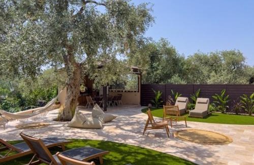 Skala Sotiros Apartment | Villa Nous luxury