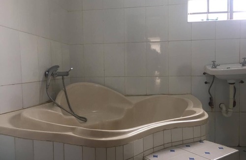 Blantyre Hotel | Villa Ntowe Lodge