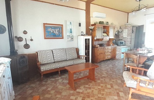 Carlentini House | Villa on the beach and sea, with garden and internal parking, view of Etna