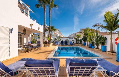 Gale Villa | Villa Oasis Galé - Luxury Villa with private pool, AC, free wifi, 5 min from the beach