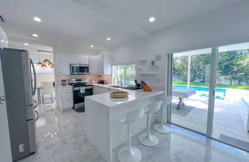 West Little River Villa | Villa Oasis Retreat Pool