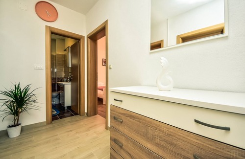 Tinj Villa | Villa Oasis Tinj, Biograd, Croatia
