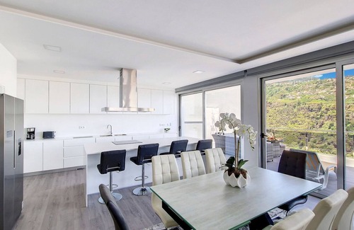 Tabua House | Villa Oceânica by LovelyStay