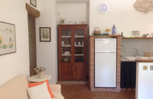 Piraino Apartment | Villa Oceri-Casa Magnolia, ancient farmhouse, only 1500 meters from the sea