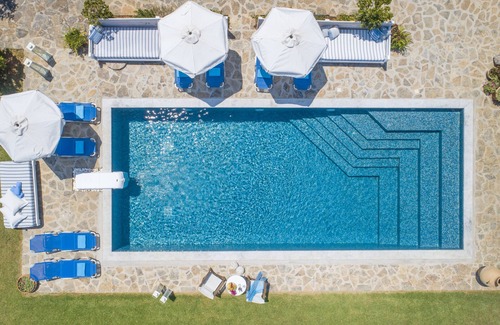 Rousa Limni Villa | Villa Odyssia-unique experience of relaxation and comfort close to sandy beach