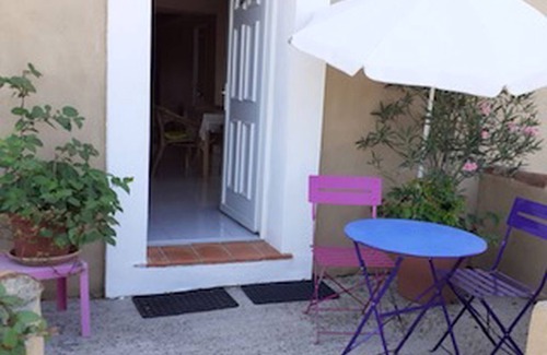 Sainte-Anastasie House | Villa of 80 m2 with swimming pool
