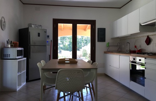 Alghero Villa | "Villa Oigar": fresh and welcoming, close to the most beautiful beaches.