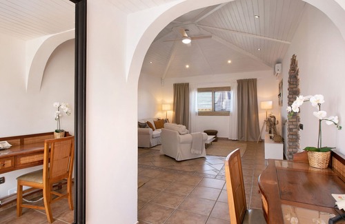 San Eugenio Villa | Villa Oleandra with Sea View, Heated Pool, Garden & Wi-Fi