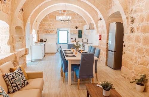 Xaghra Villa | Villa Oliva 4 bedroom villa