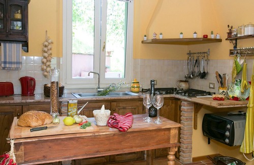 Mologno Villa | Villa Oliva, Tuscany villa with pool, large private garden, walk to restaurant.