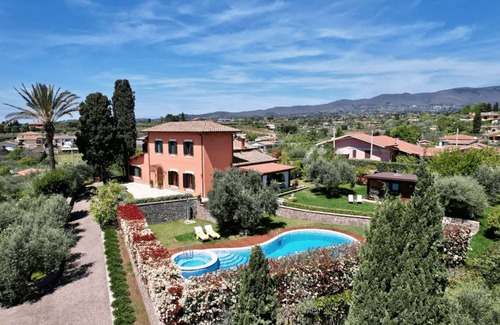 Velletri Villa | Villa Olive Garden Spa Retreat - Luxe Estate