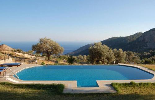 Mesudiye Villa | Villa Olive Garden