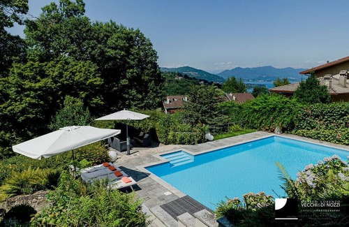 Meina Villa | Villa Olivia with pool and sauna .Lake view