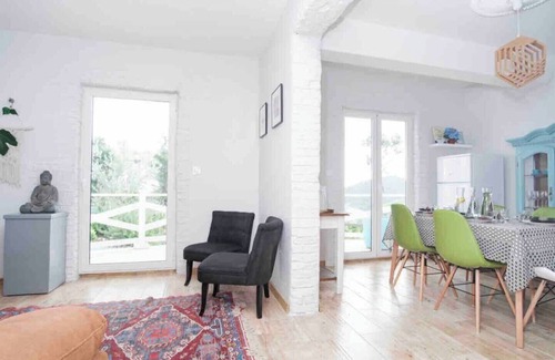 Prijevor Villa | Villa Oliviya Budva - blue house