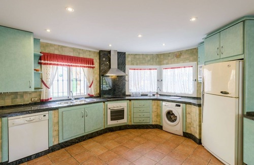Benalmadena Villa | Villa Olmedo Benalmádena by Ruralidays