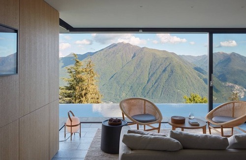 Pigra Villa | Villa Oltre Le Nuvole - Luxury villa with lake views