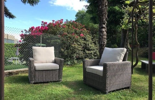Nebbiuno Apartment | Villa Ombrosa, comfortable apartment on the ground floor