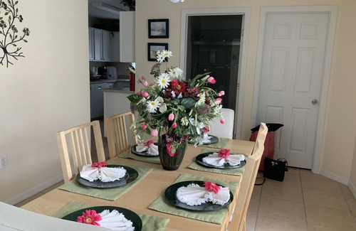 Bridgewater Crossing Villa | Villa on disneys doorstep Free high speed internet on demand TV