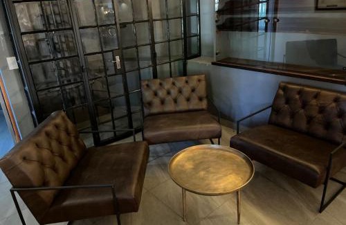 Greater Johannesburg Metropolitan Area Villa | Villa on Main Modderfontein