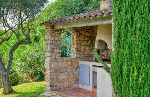 Cote d'Azur- French Riviera Villa | Villa On The Beach Road