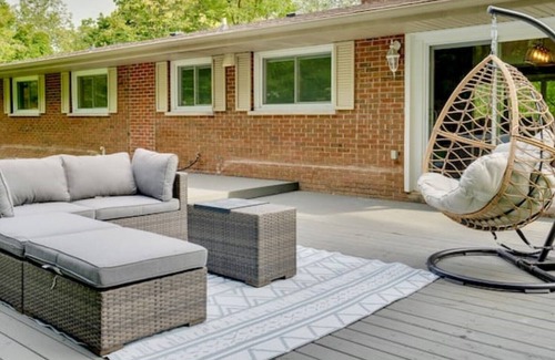 Brampton Villa | Villa on the Hill