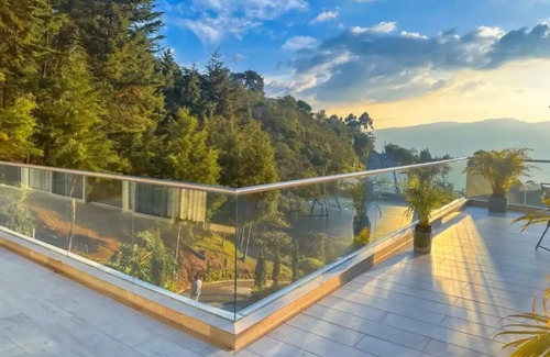 El Castillo House | Villa on the hillsnn