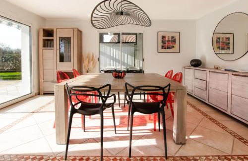 Bassussarry House | Villa on the Makila golf course near Biarritz