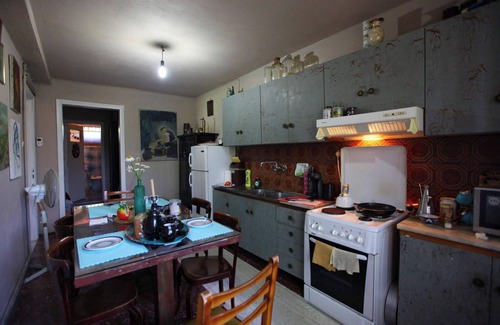 Mavromati Villa | Villa on the Prairie Central Greece 5 minutes to thee Elf Mill