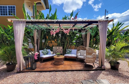 Silver Sands Villa | Villa on the Rock ~ Luxury vacation rental near beach with Roof top lounge area