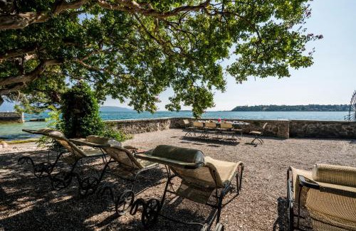 Barbarano Villa | Villa Ondina - Wonderful villa with private beach and big garden