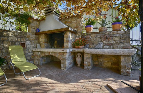 Gardola Apartment | Villa Ornella - Belvedere Theater Home, in the historic centre with marvellous lake view