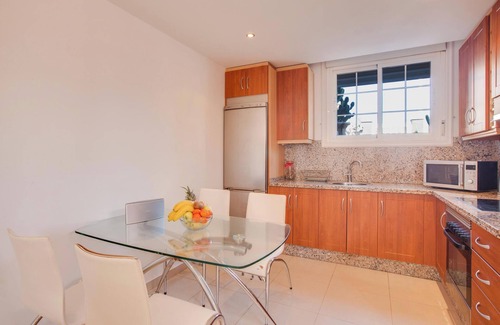 Arenas del Mar Villa | Villa "Orquídea" with Sea View, Pool, Garden & Wi-Fi