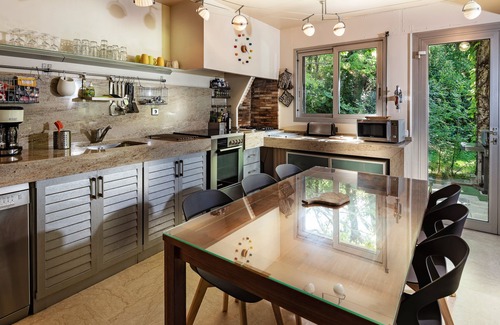 Carpentras Villa | Villa Oustal Park 4500 m2 Heated swimming pool Near Ventoux Via Venaissia