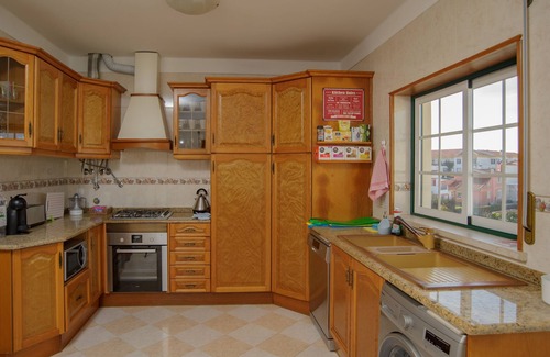 Atalaia Villa | Villa overlooking Praia da Areia Branca with no shared spaces!