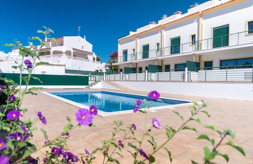 Retur House | Villa Pêonia- AL (Official Local Accommodation)