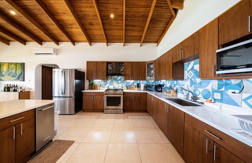 Potrero House | Villa Potrero Luxury Private Beachfront Home with Cook, Housekeeper, Concierge
