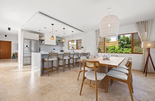 Carenero House | Villa Pacifica at Mary Lee's by the Sea
