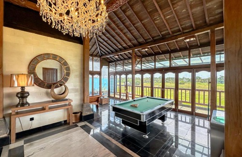 Beraban Villa | Villa Padi Harvest Palace Tanah Lot