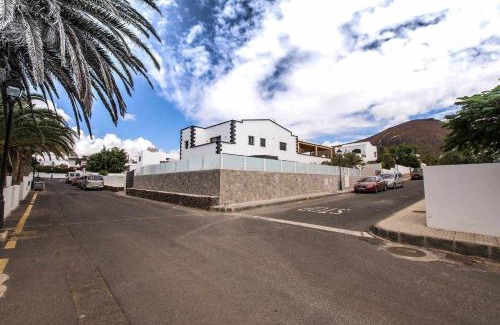 Tahiche Villa | Villa Palacios Herrero