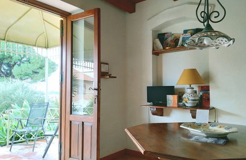Porticello Villa | Villa Paladino Solunto: a romantic paradise among sea,archaeology,sun and nature