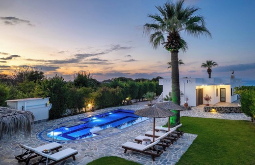 Fanes Villa | Villa Palmeras