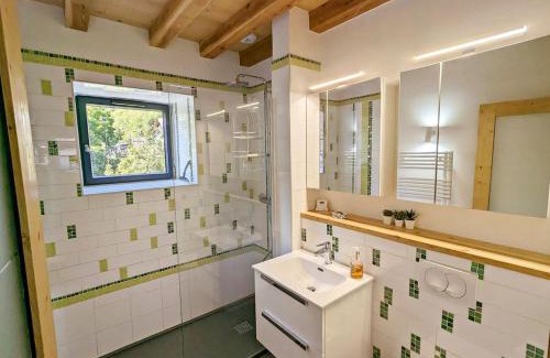 Puy-Saint-Andre House | Villa Panorama - 120m2, 8 pax, 6mn des pistes, rénové, plein sud