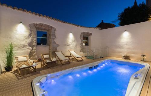 Pican Villa | Villa Paola