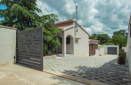 Divsici Villa | Villa Paola