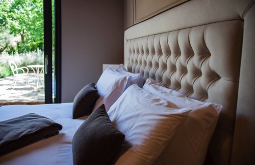 Longiano Bed & Breakfast | Villa Paola Room with Jacuzzi