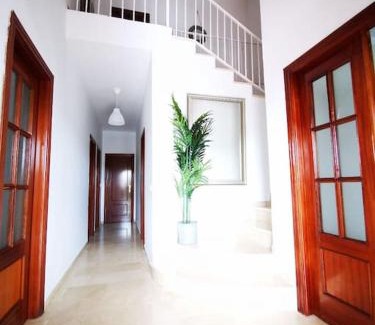 Ecija House | Villa Paraiso