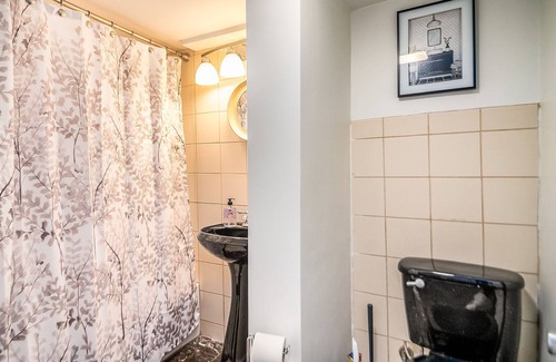 Villa Park House | Villa Park Rental