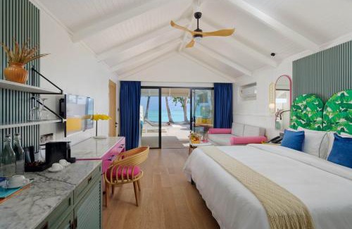 Nalaguraidhoo Resort | Villa Park Sun Island Resort - Complimentary One Way Domestic Transportation for stays of 7 nights and more 01 April to 30 September 2025