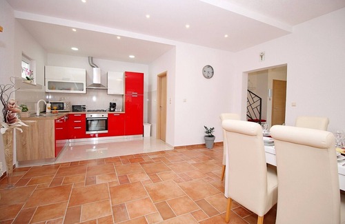 Omis Villa | Villa Pasika private 31m2 pool, summer kitchen with BBQ